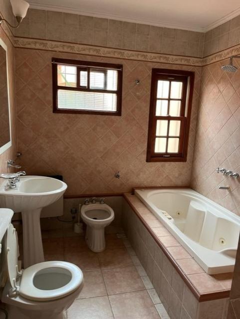 Petit Hotel El Alcanfor Funes Εξωτερικό φωτογραφία